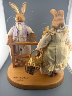 Vintage Bunny Figures Robert Raikes “The Hopkins” 1991 Ltd Ed Wood Carved Applau